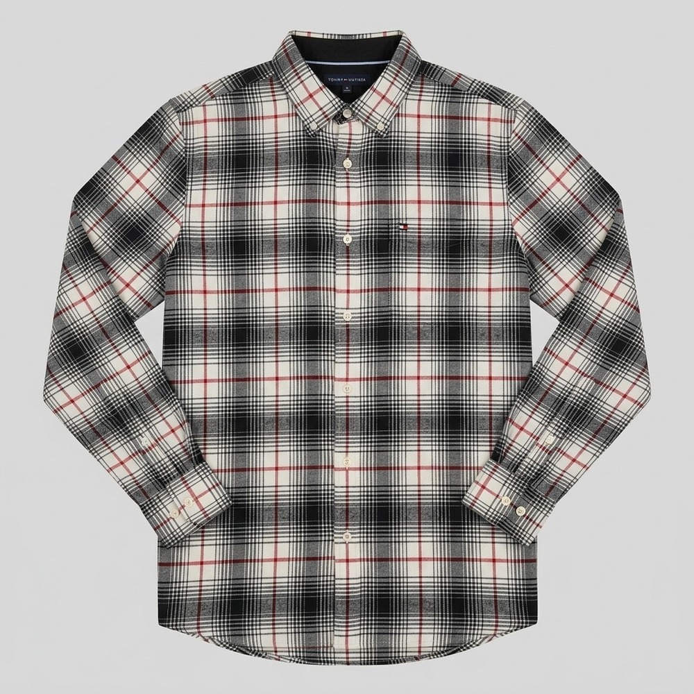 Men's Tommy Hilfiger Black White Red Plaid Flannel Button-Down Shirt Size M